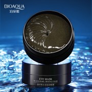 Гидрогелевые патчи черный жемчуг с лифтинг эффектом, антивозрастные Bioaqua Black Pearl Crystal Eye Mask 
